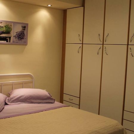 Cozy Studio Apartment In Pireus Kültér fotó