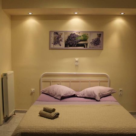 Cozy Studio Apartment In Pireus Kültér fotó