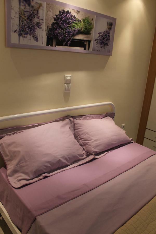 Cozy Studio Apartment In Pireus Kültér fotó