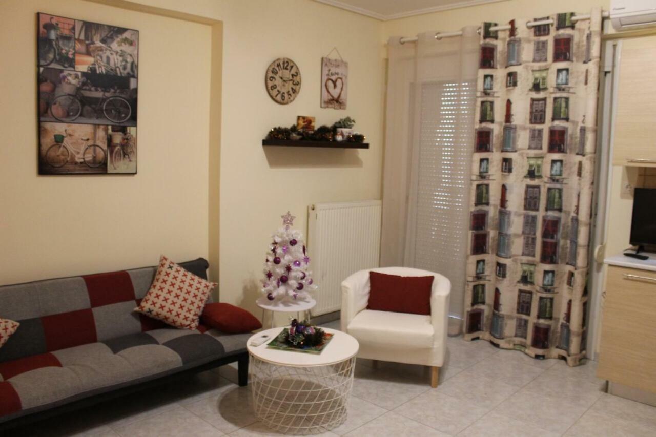 Cozy Studio Apartment In Pireus Kültér fotó